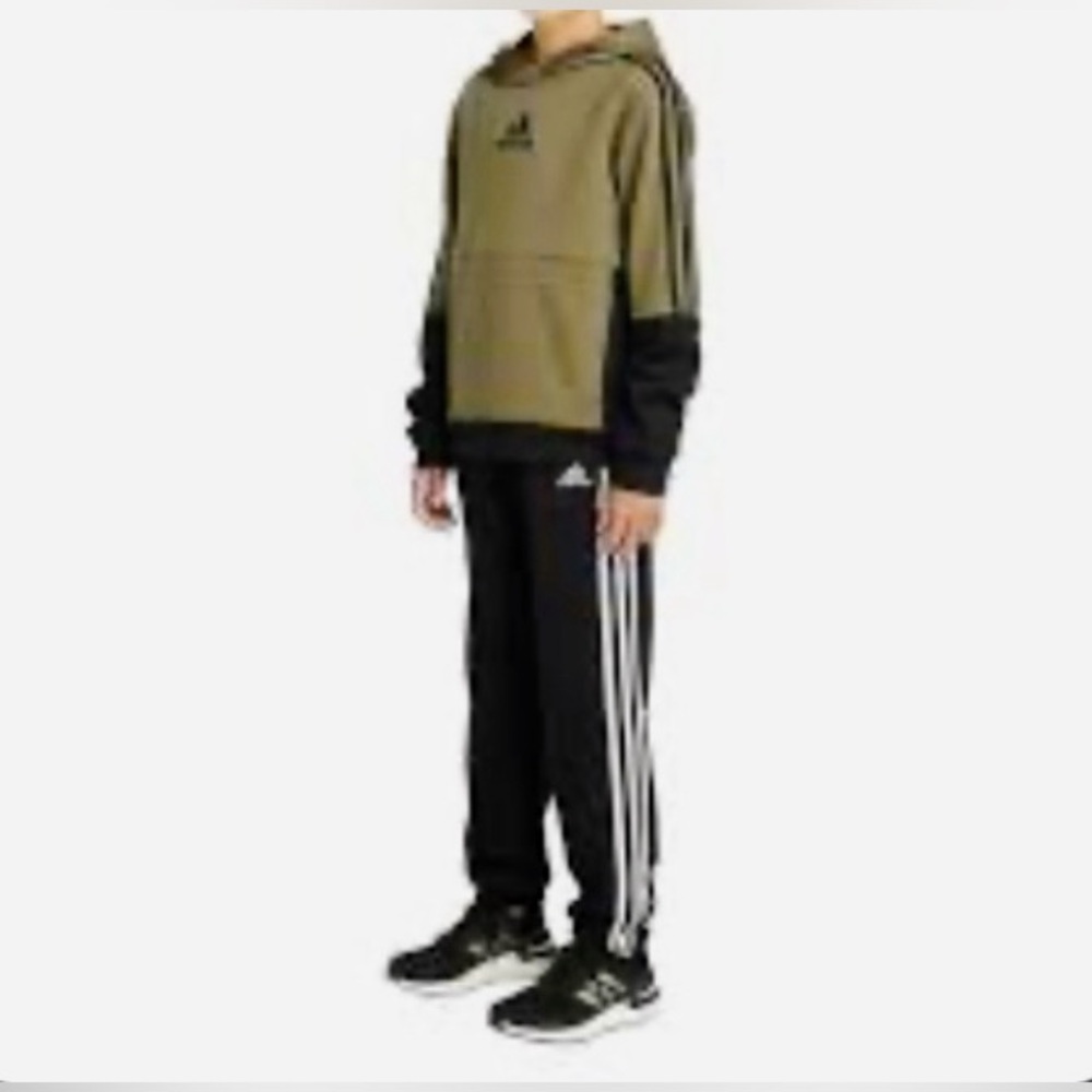 Adidas Hoodie - Size 18/20 XL